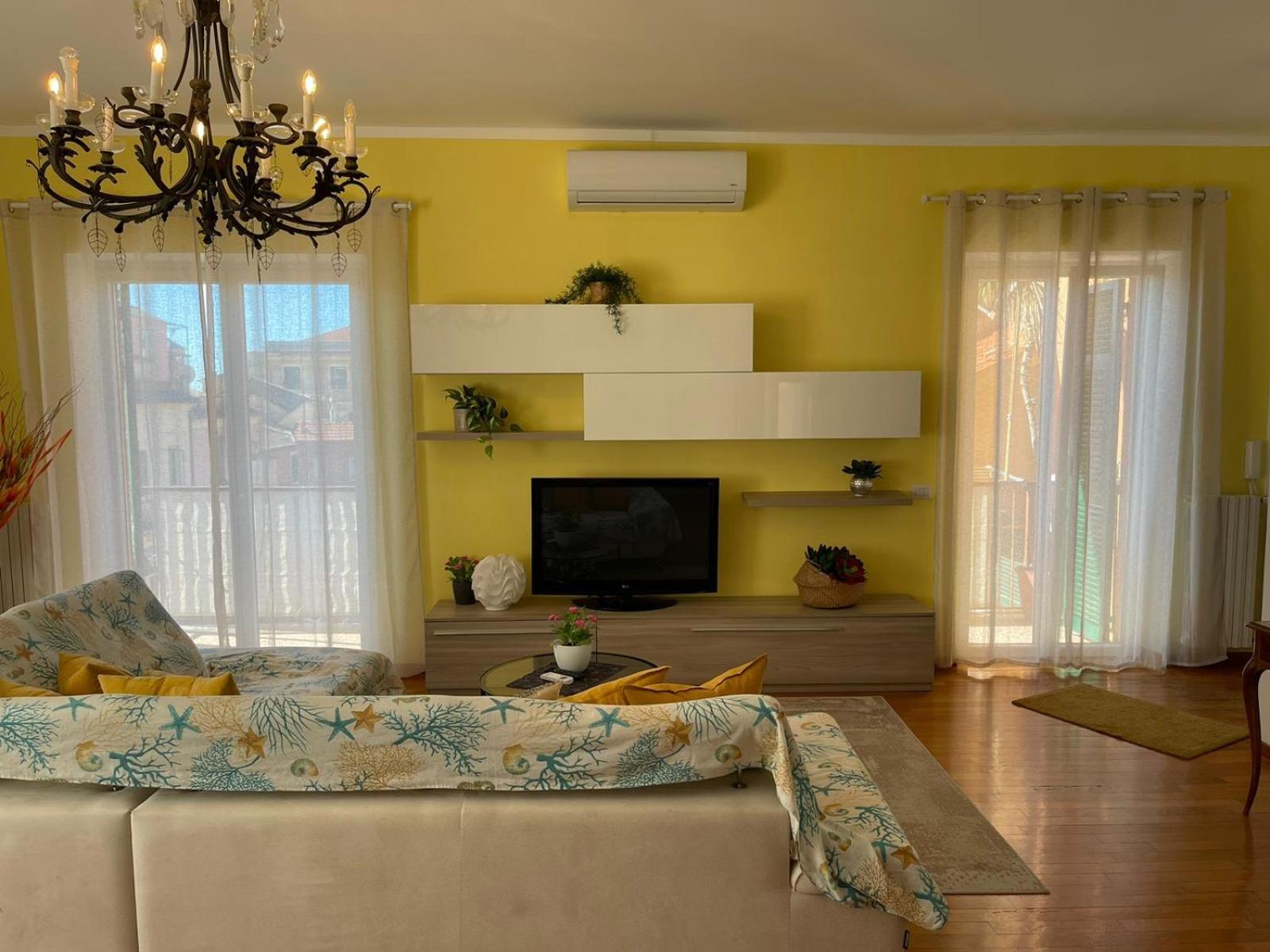 הוילה לאווניה Casa Riviera מראה חיצוני תמונה